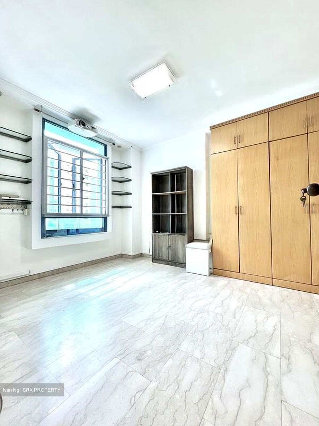 Blk 184 Edgefield Plains (Punggol), HDB Executive #595146631